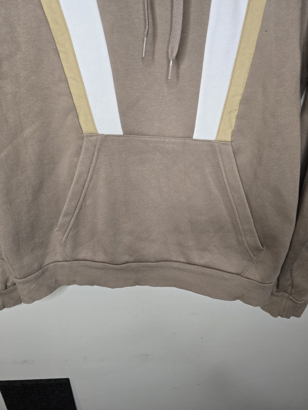Adidas Men’s Taupe Hoodie with White & Beige Accents - Picture 3 of 5